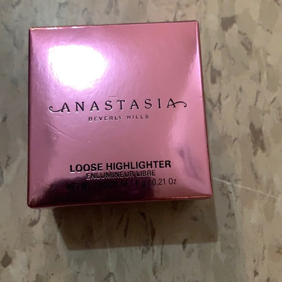 Anastasia Beverly Hills loose highlighter - Picture 1 of 2